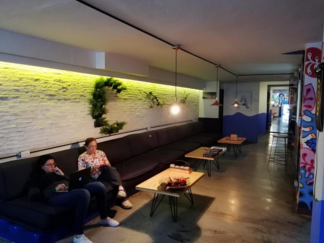 Caminante Hostel Μεντεγίν Εξωτερικό φωτογραφία